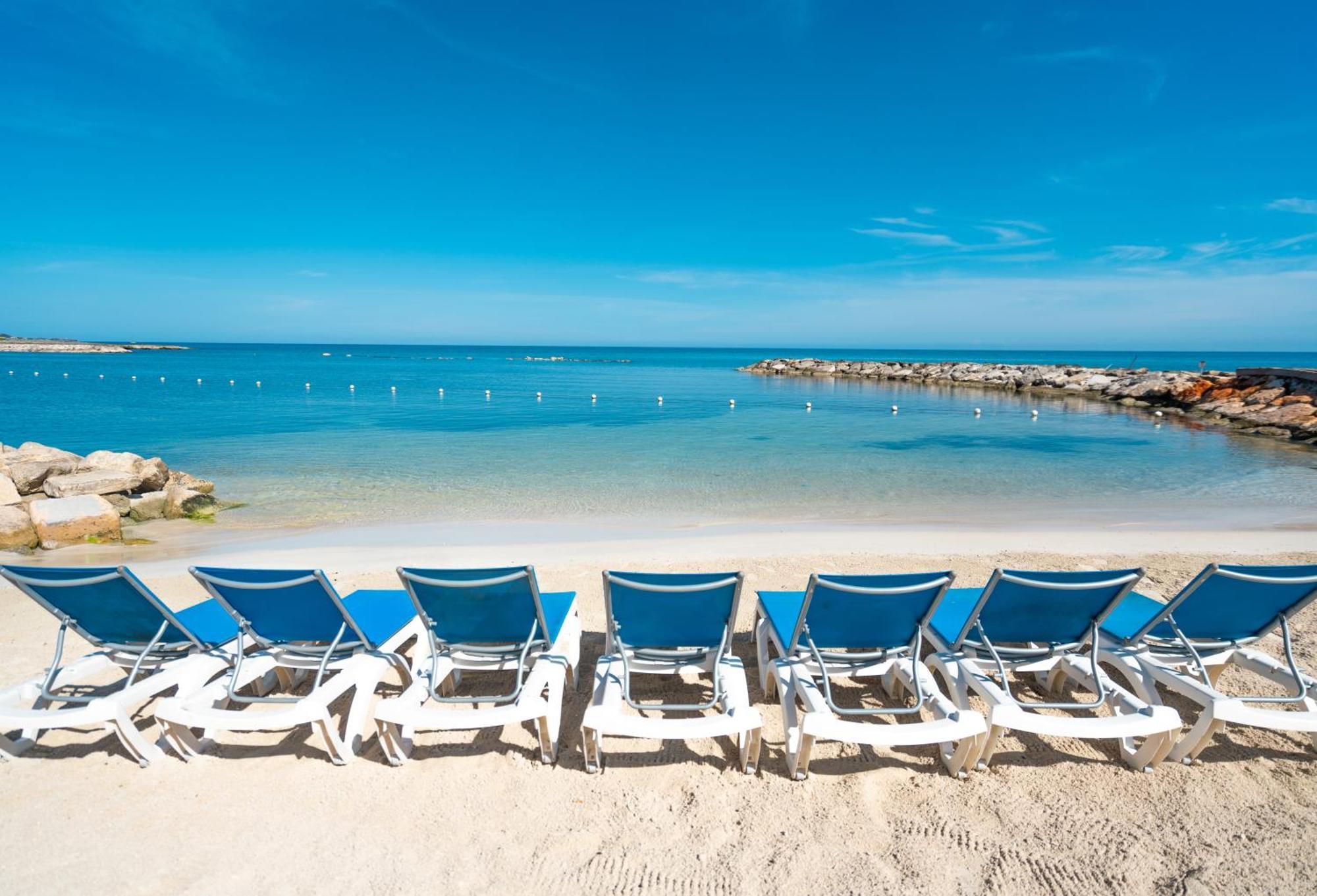 The Signature Level At Grand Palladium Lady Hamilton Resort & Spa Лусеа Экстерьер фото