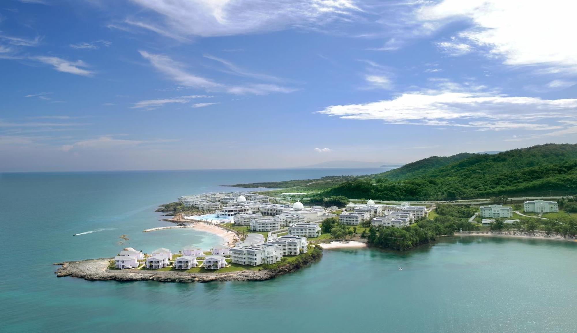 The Signature Level At Grand Palladium Lady Hamilton Resort & Spa Лусеа Экстерьер фото