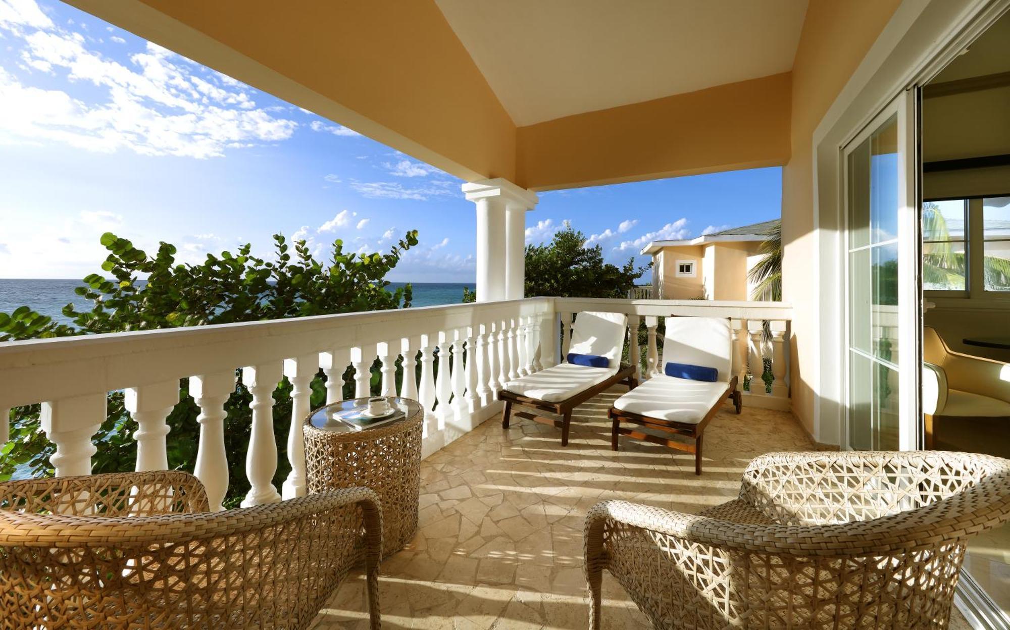 The Signature Level At Grand Palladium Lady Hamilton Resort & Spa Лусеа Экстерьер фото